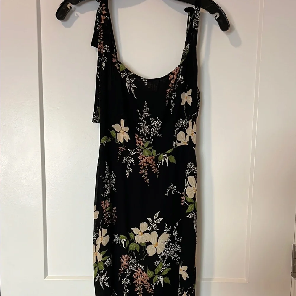 Reformation Floral Black Dress (0) - Picture 3 of 5